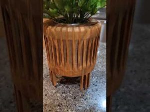 Read more about the article Kerf Bent Plant Stand //Woodworking #carpentry #diy #maker #woodworking #wood #handmade #craft